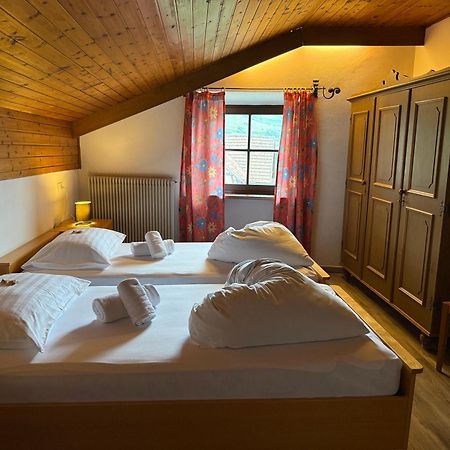 Gasthof Goldenes Lamm Vahrn Dış mekan fotoğraf