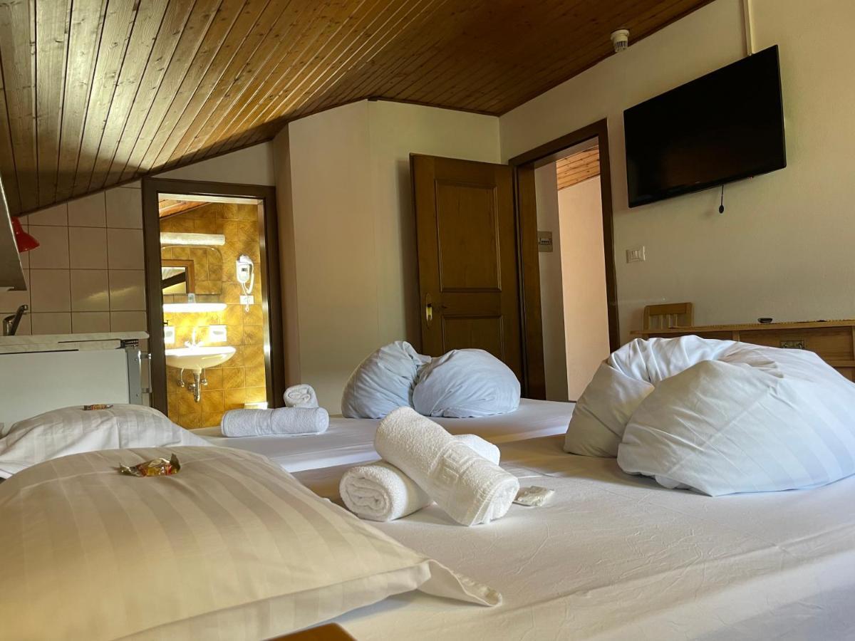 Gasthof Goldenes Lamm Vahrn Dış mekan fotoğraf