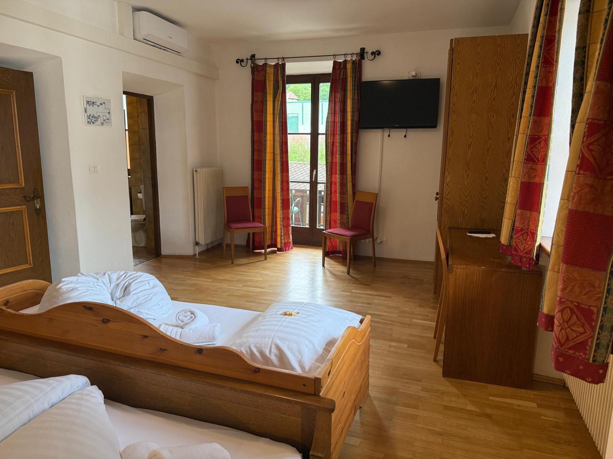 Gasthof Goldenes Lamm Vahrn Oda fotoğraf