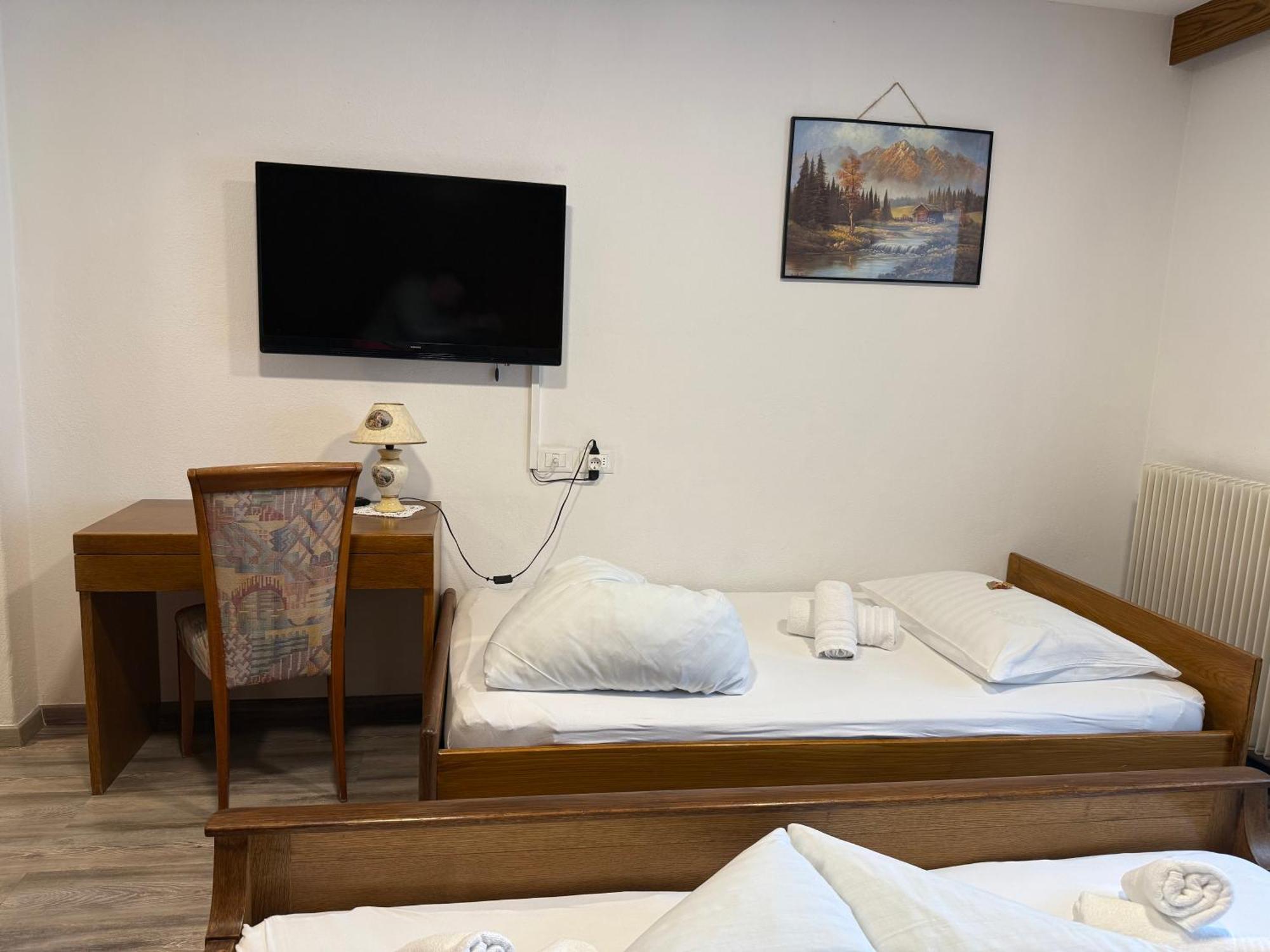 Gasthof Goldenes Lamm Vahrn Oda fotoğraf