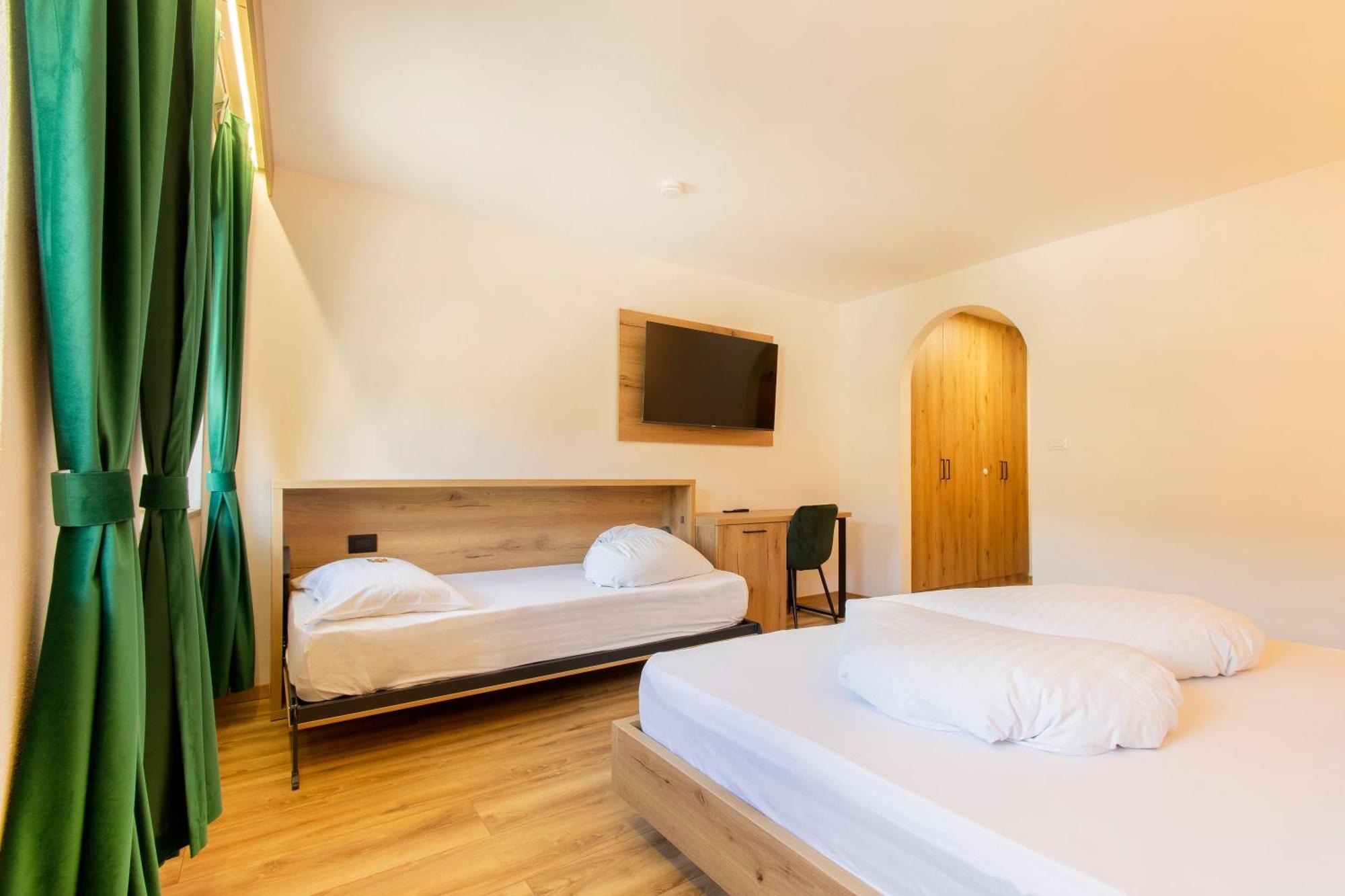 Gasthof Goldenes Lamm Vahrn Dış mekan fotoğraf