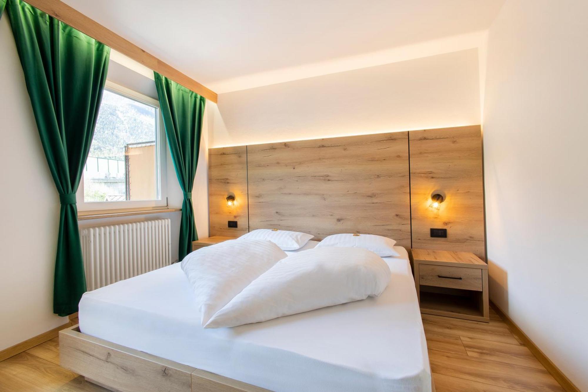 Gasthof Goldenes Lamm Vahrn Dış mekan fotoğraf